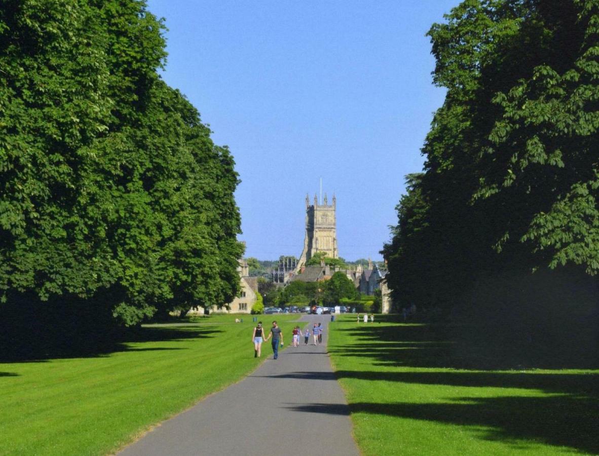 Cotswold Place Cirencester Eksteriør bilde